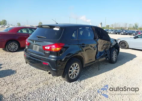 2011 Mitsubishi Outlander Sport Es z USA, uszkodzony, nr VIN JA4AP3AU9BZ018654